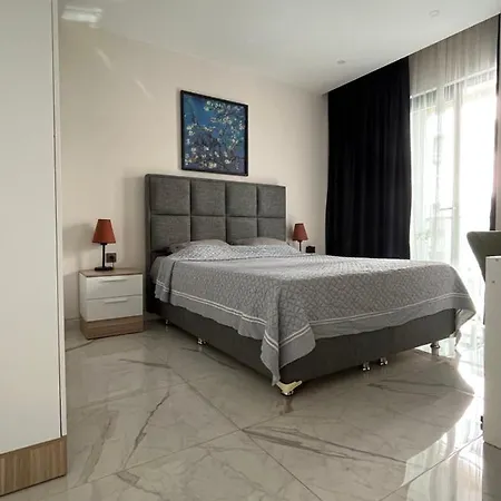 Tower Sea&mountain View Apartman